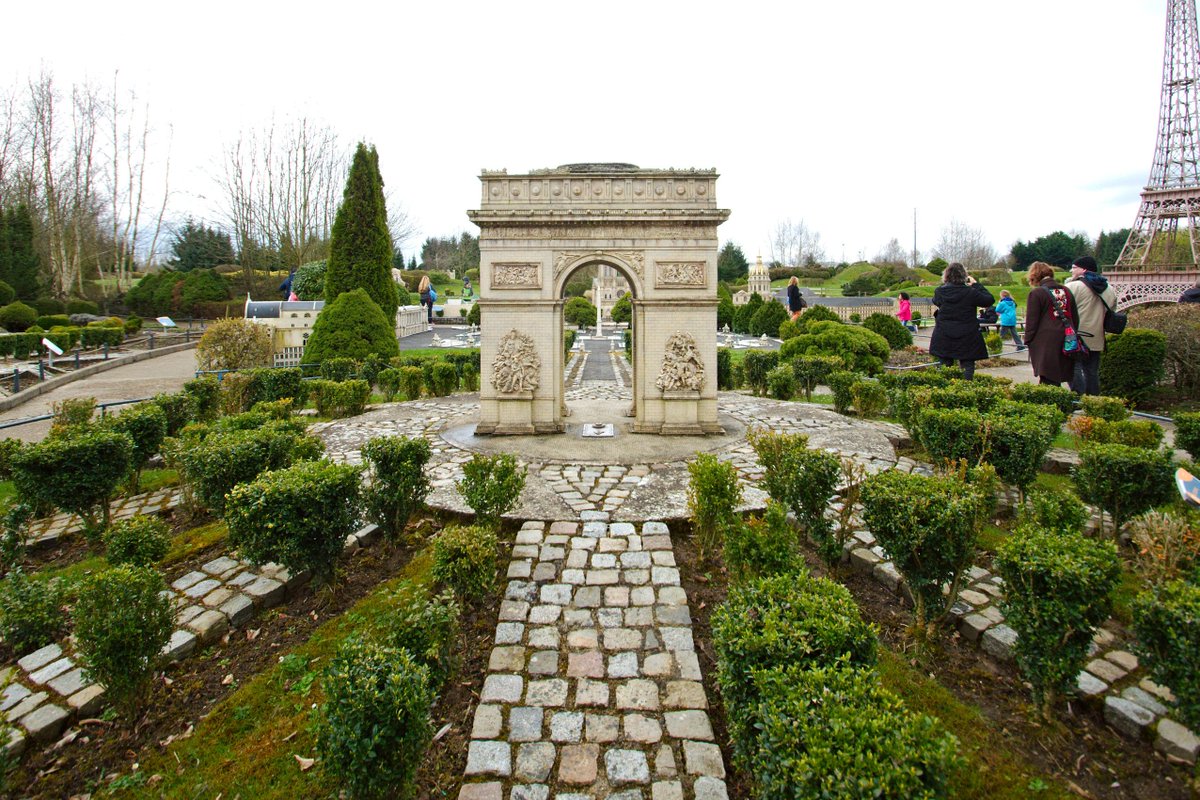 virees_ia's tweet photo. Des ambitions de grandeur ? Pour cela, un lieu unique qui vous fera tourner la tête dans toutes les régions de France : France Miniature.
https://t.co/ZkrWZxyRf3
#Visite #Sorties #Tourisme #FranceMiniature #Yvelines #Elancourt https://t.co/w1Ikzv6TyL