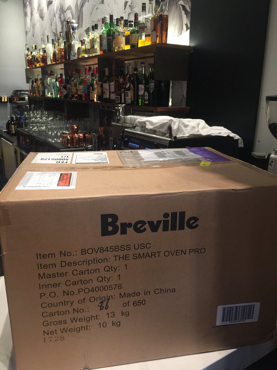 Special delivery from <a href="/BrevilleCanada/">Breville Canada</a> <a href="/hudsonsbay/">Hudson's Bay | La Baie d'Hudson</a> in time for my demo <a href="/GFWE/">Gourmet Food & Wine</a> tomorrow night 6pm with Joe <a href="/EatSwitzCheese/">Switzerland Cheese</a>! #yyz #gfwe2017