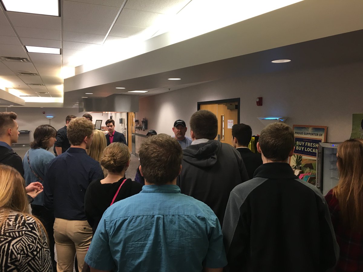 Clayton_1111's tweet image. What an awesome experience today @JackHenryAssoc Monett #tour! @GOCAPSedu gain insight on what professionals are doing in this #industry! @bkolb012 #integratedtechnologies #finance #breakthroughsolutions