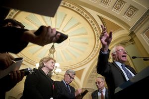 Live At Noon: Sen. Bernie Sanders On GOP Tax Plan, Health Care And Recent Election Results dlvr.it/Q17hTC https://t.co/gnI61GnLM9