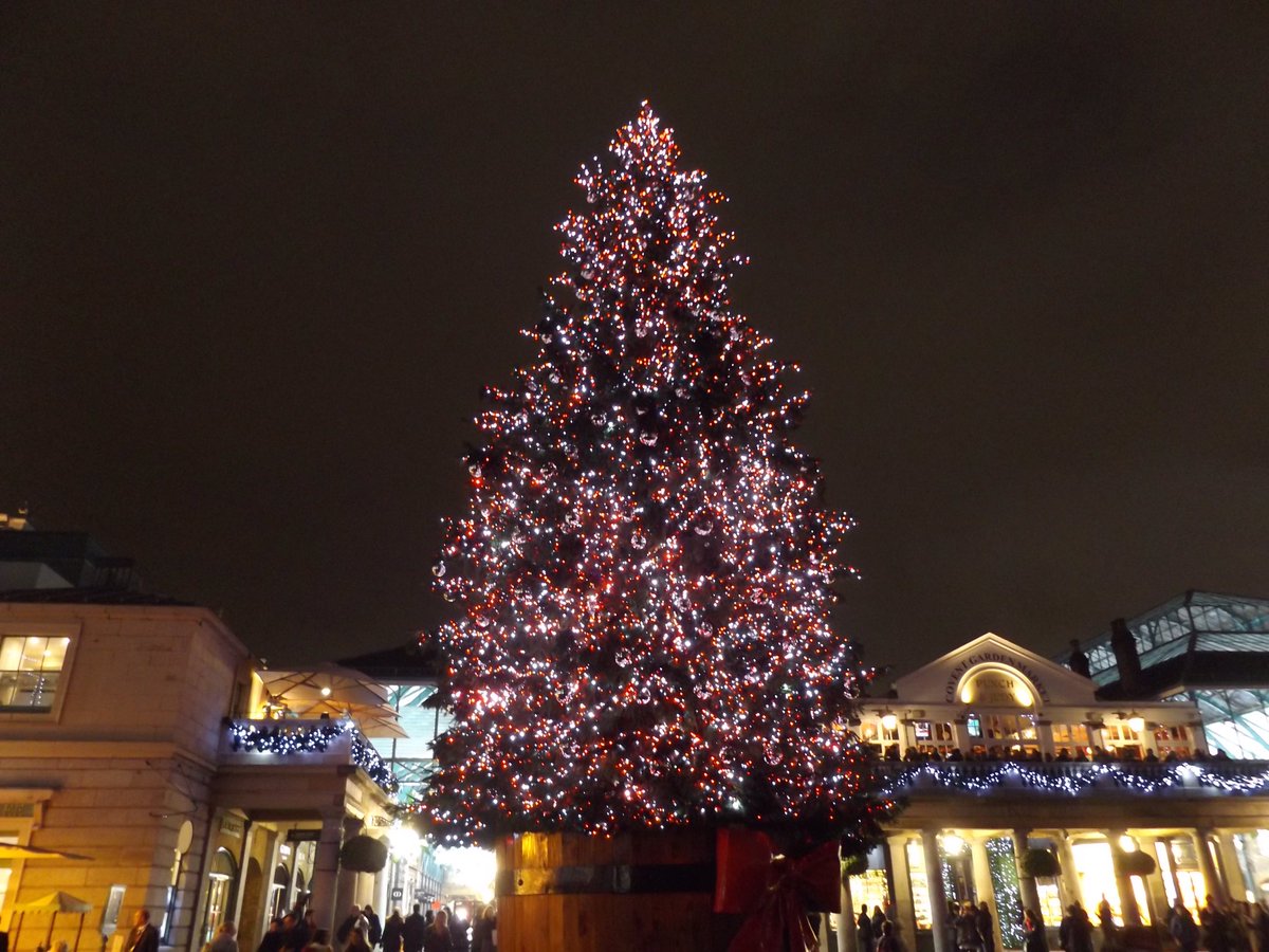 BegglesDenise's tweet photo. More twinkly #Londonin4 #ChristmasLights https://t.co/jE8EQTfDMS
