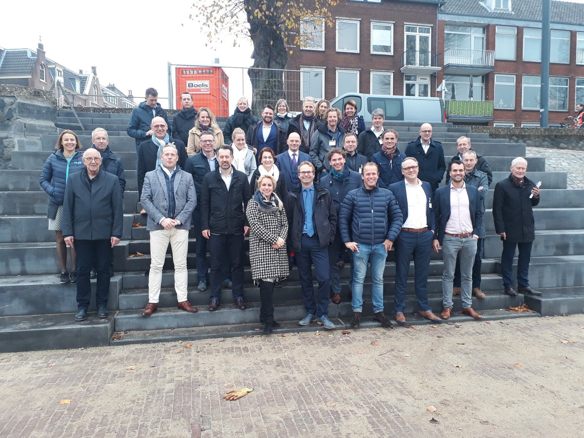 Zo'n 15 eigenaren met plannen in #binnenstadzuid op initiatief van <a href="/gemeentearnhem/">Gemeente Arnhem</a> &amp; <a href="/PortaalWonen/">Portaal</a> bij elkaar. Het bruist in de binnenstad!
