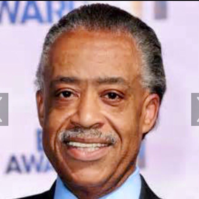 PhilMcCrackin44's tweet photo. Exactly when did the US Government stop putting people in Federal Prison who owe $Millions in back taxes ? 

@TheRevAl 
@Alyssa_Milano 

#WednesdayWisdom https://t.co/o46YYW1z8p