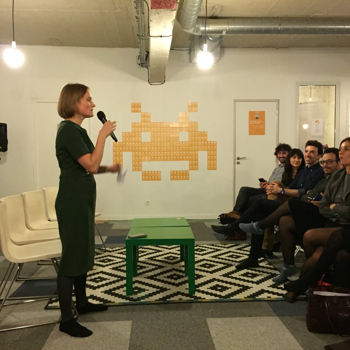 cvassant's tweet photo. Discours d’@AnnaStpnoff pour l’inauguration de la @WildCodeSchool #code #numerique #mixite #wild4ever https://t.co/0YdUDVB9O1