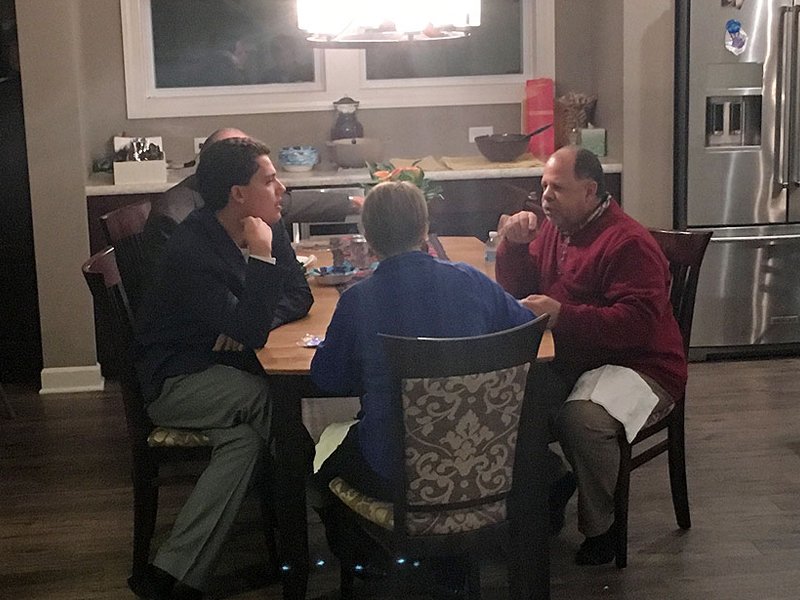 MetroStateSen's tweet image. Senate Admin Dinner 2017

#metrosenate #metrostate #senators #dinner