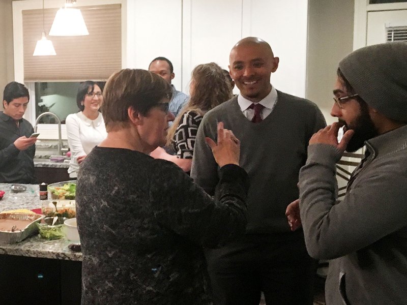 MetroStateSen's tweet image. Senate Admin Dinner 2017

#metrosenate #metrostate #senators #dinner