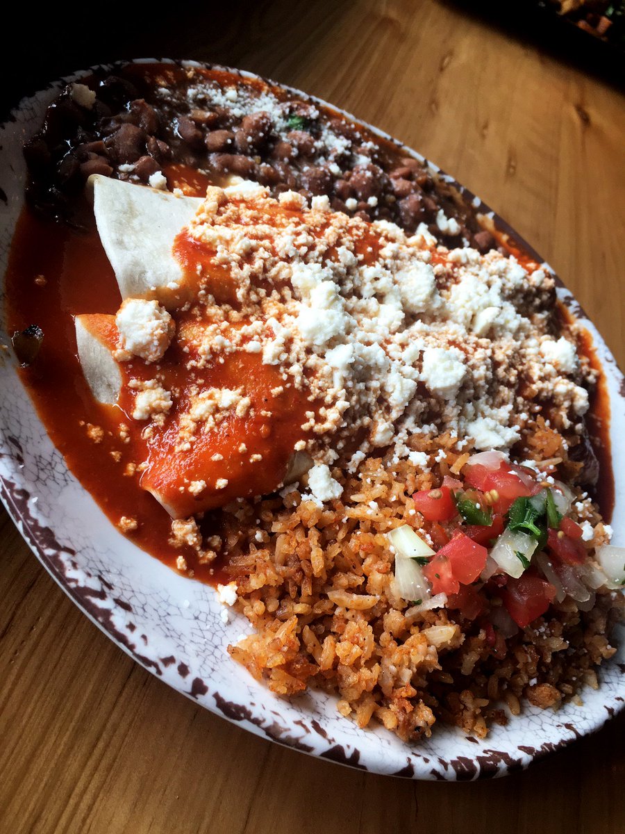 brewersrow253's tweet photo. Warm yourself up on this rainy day with our delicious fall special: Beef Enchiladas 😊 https://t.co/c8GLdBIjxC