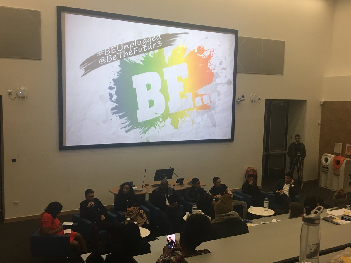 Vidicrew's tweet photo. We are here at University Square Stratford Campus, on the panel for #BeUnplugged with @BeTheFutur3 hosted by @DiahanneUK 👊 https://t.co/EdbQyzmNPa