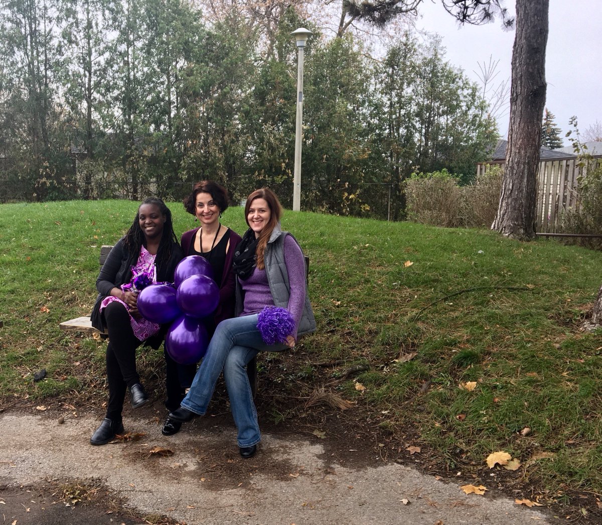 HealthZoneNPLC's tweet photo. #wearpurpleday in support of #shinethelight on #womanabuse
#ldnont #healthzonenplc https://t.co/9imKyE0WQV