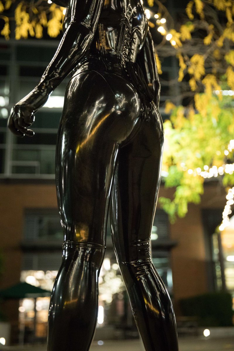 Because there definitely were! #latex #catsuit #spacekitten http://reflecti...