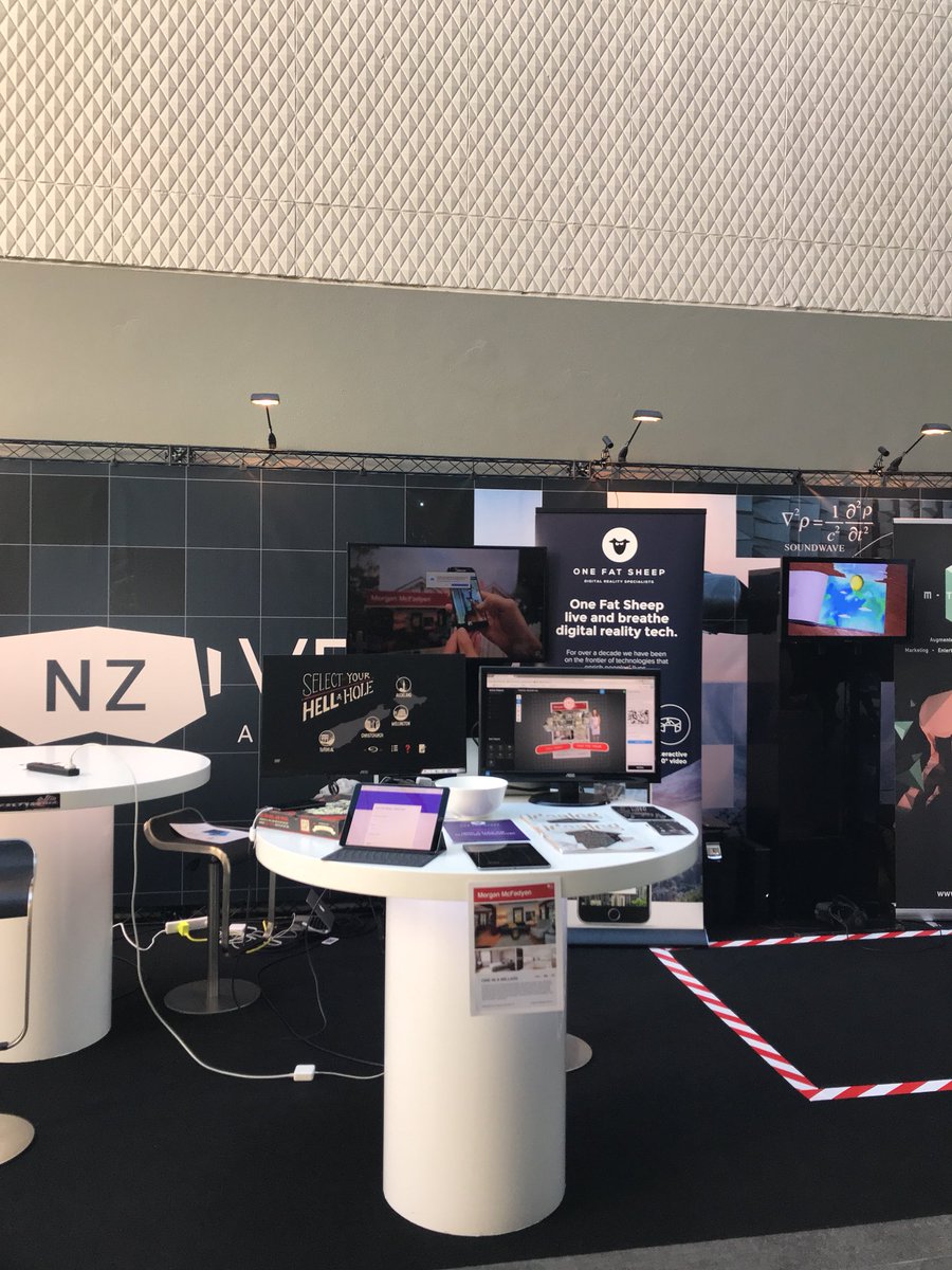 claudinebct's tweet photo. @Onefatsheep stall at Adtech 2017! #adtech https://t.co/Xd9olJqIpG