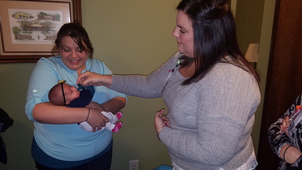 kris_kirschner's tweet photo. So thankful to new (quad) parents Joe and Danielle for sharing their inspiring story with us @CHNw #CommunityLDI @millschnw @DixiePlatt https://t.co/P5NChz5OcJ