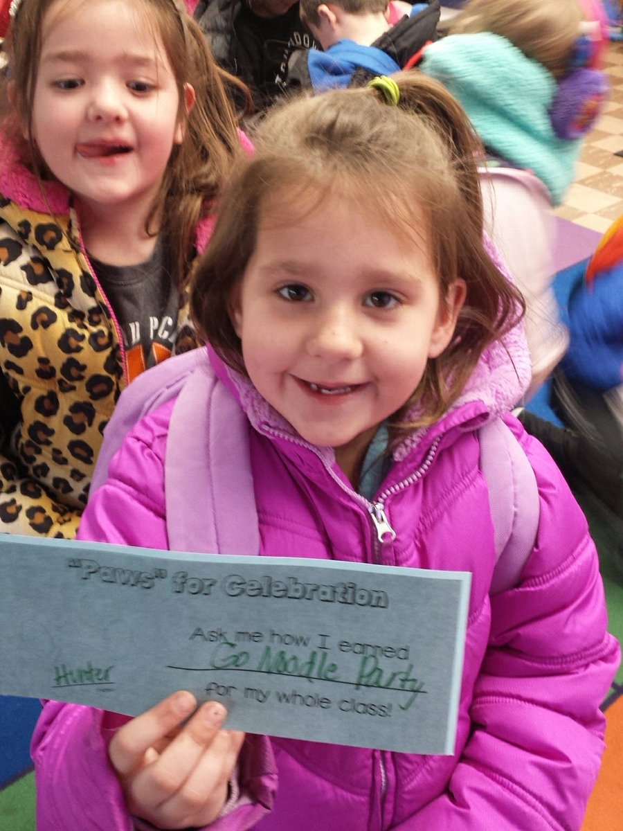 JenningsKinders's tweet photo. Yay! Filled punch card! @wrightdmps https://t.co/vnM8MKA5pz