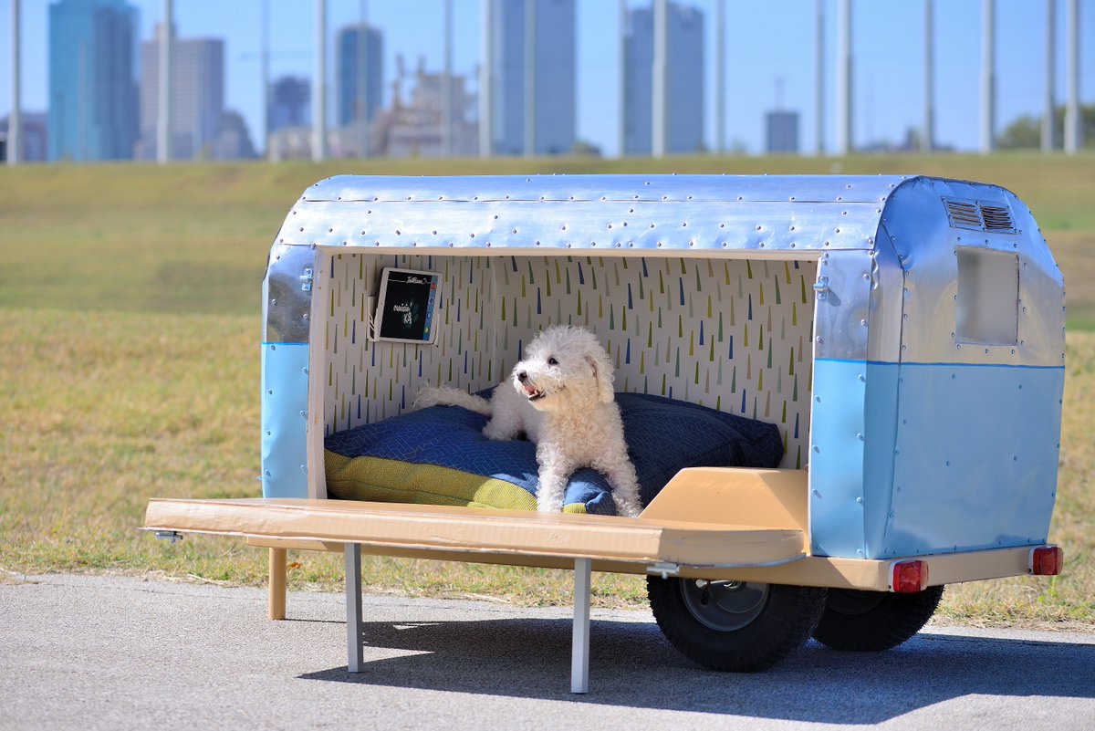 QuorumDesign's tweet image. Check out the TAILBLAZER @NorthParkCenter !!! @QuorumDesign &amp;amp; Regent Construction Group submission for 2017 #dallasbarknbuild @aiadallas @spcaoftexas @TEXOAssociation Thanks to the Cruizin' K9s and all our sponsors! Don't forget to VOTE spca.org/vote #barknbuild