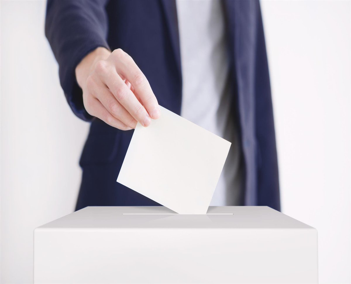 BayleysCan's tweet photo. What does the election result mean for residential property? https://t.co/5oSTG34HtB https://t.co/zB2QXG8Yl2