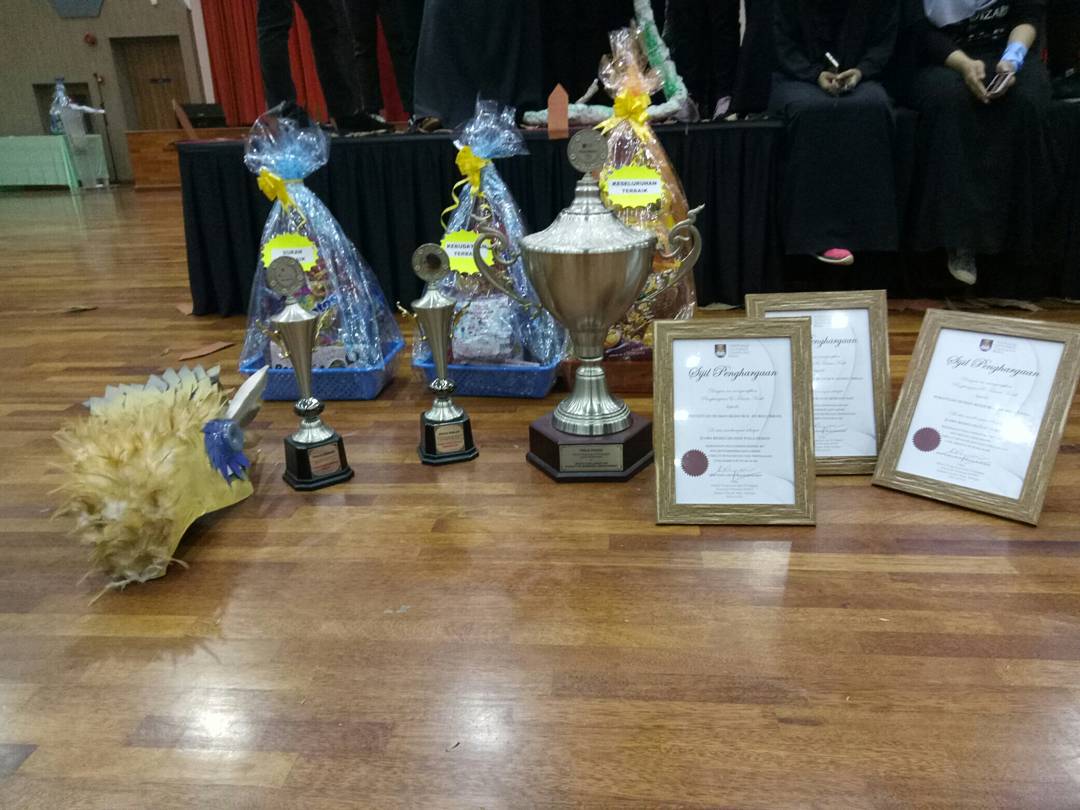 HR_PuncakAlam's tweet photo. HATRIC 😆😆😆
#fbmawsome #kpdkaizen #hures #huresohana #uitmpuncakalam https://t.co/SRKMM9Mv19
