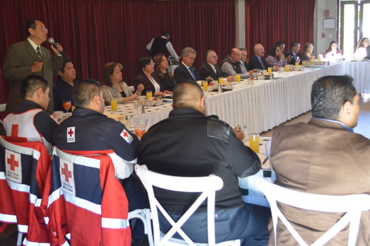 AlfredoGobera's tweet photo. Consejo Estatal Prevención y Atención Accidentes #COEPRA con 22 Dependencias e Instituciones Estado #Querétaro @SSalud_Qro #CONAPRA @gobqro https://t.co/LUm7iUeeSe