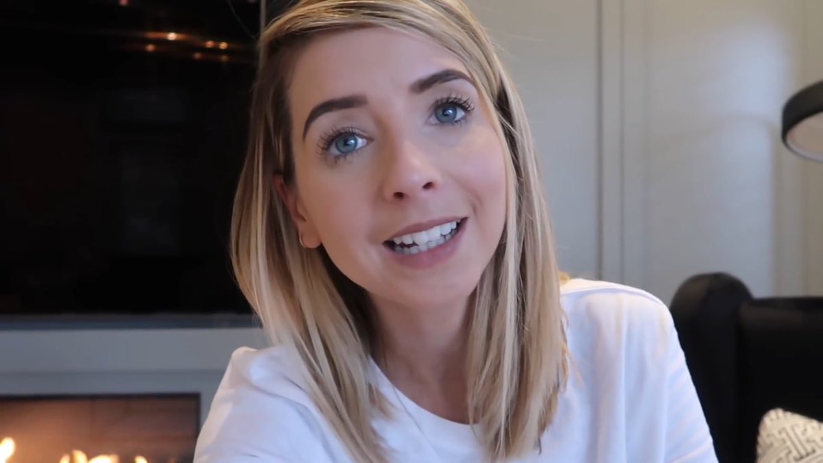 onlinezoex's tweet photo. I’m going to create a #standwithzoe gc to show my support! If you want to be added, Rt! 💕 I LOVE YOU ZOE ELIZABETH SUGG💘 @Zoella https://t.co/Y2IsIy3uC9