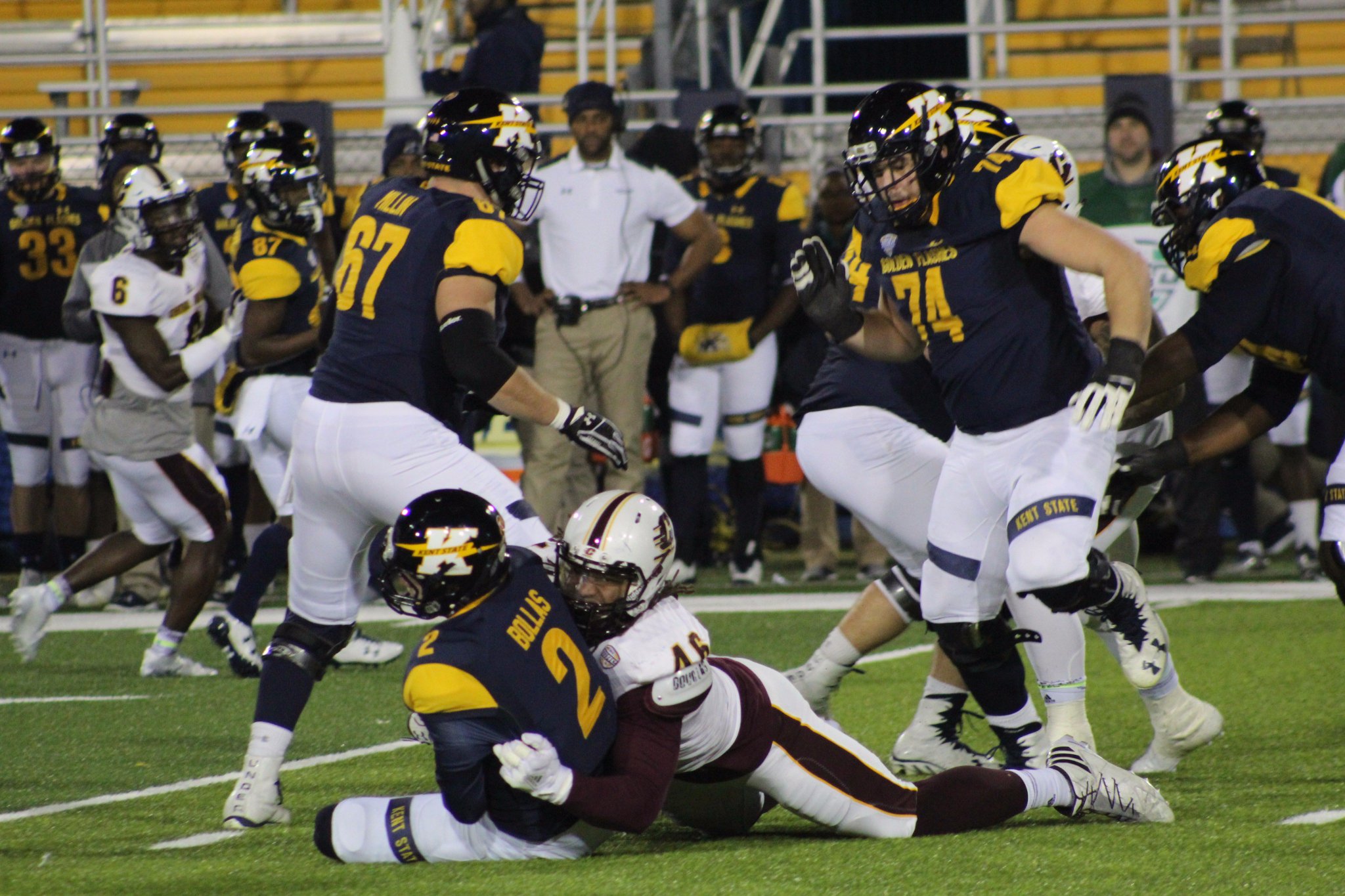 CMU Football Video on Twitter