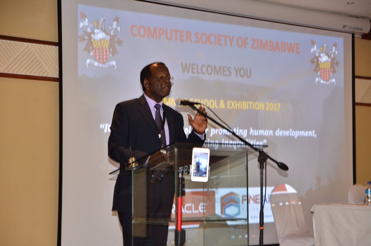 compsocietyzim's tweet photo. #CSZSS17 Mr L D Gudza, Summer School 2017 convenor chairing the #CSZSS17 opening day! https://t.co/SzlSsnQEeE