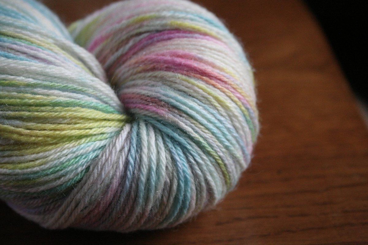 Take a peak at the Northern Lights colourway. Just 2 skeins available in the shop! etsy.me/2z3PCBz #etsy