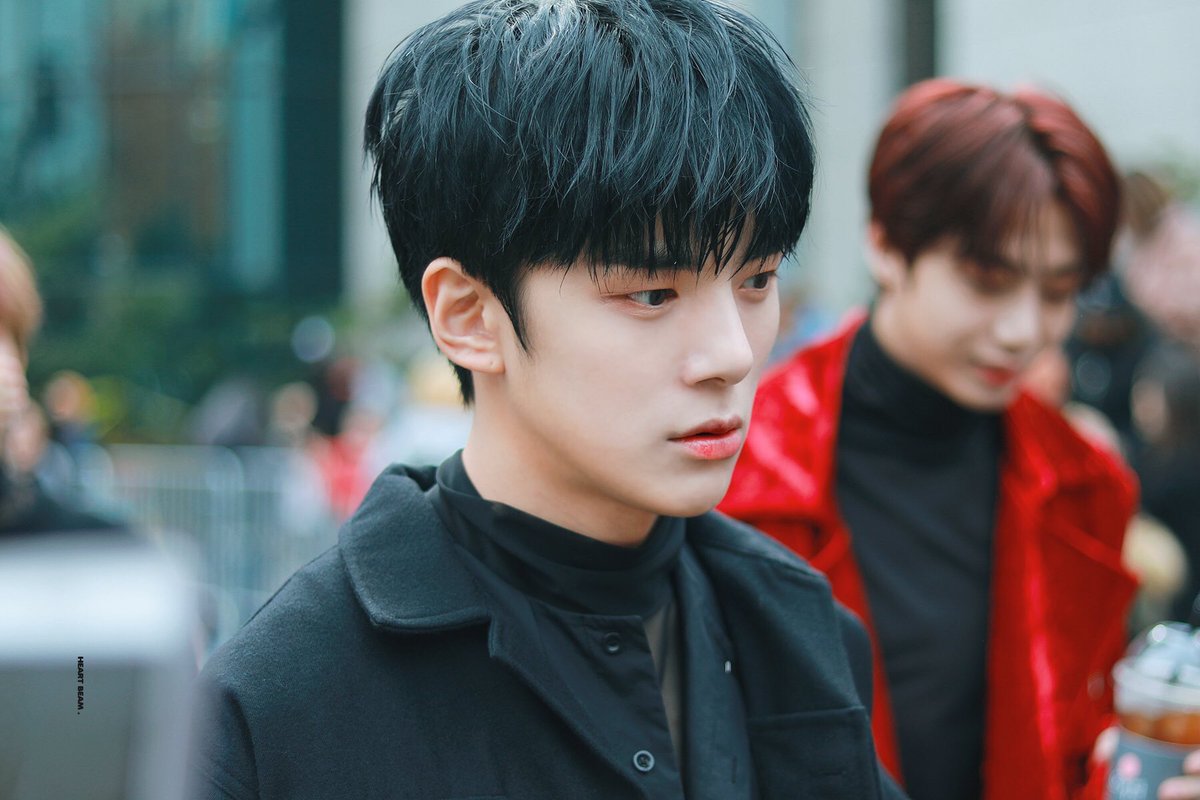 mxontheway's tweet photo. 171110 © heart beam https://t.co/mYuiHsbA4W