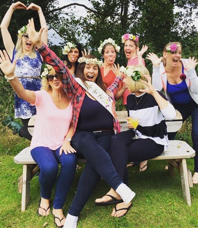 Glamping Hen Party Weekend anyone?#henparty #henorstaghour #weddinghour #belltent #tinkersbells #hencamp #hendo #altontowers #staffordshire #Derbyshire #peakdistrict #nationalforest #woodfiredhottub #groupglamping