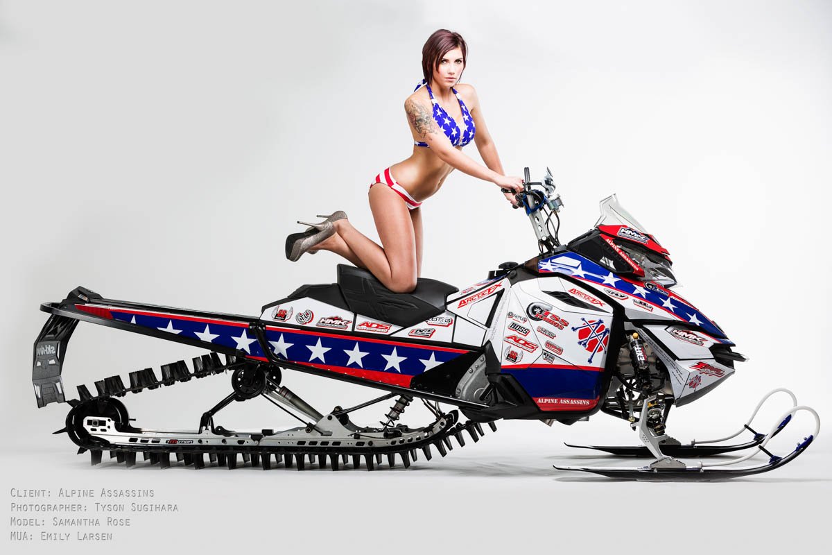 PhotoSugi's tweet photo. Winter is right around the corner!  Here's a shot I did for Alpine Assassins and Randy Sugihara with the lovely Samantha B and makeup by Emily Rose 
.
.
.
.
.
#Utah #studio #photography #brap #sled #winter #snowmobile #actionsports #hmk Ski-Doo Official Boss Products https://t.co/SZ7Sb6OORW