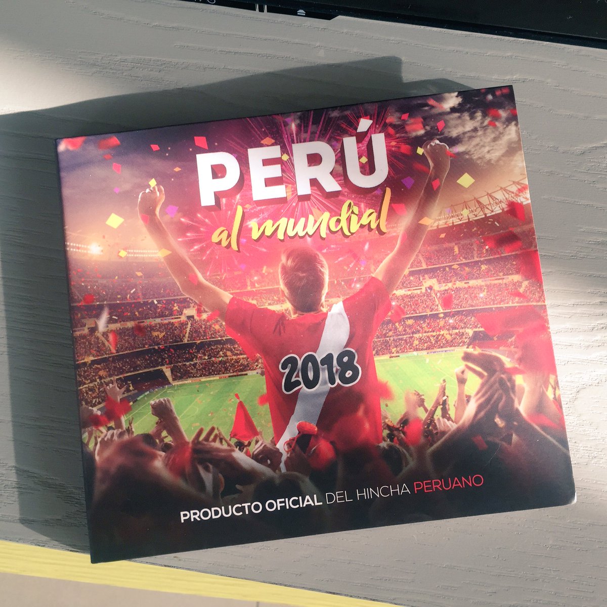 lapildorita's tweet photo. @pfernanp @coyotegris @telasopapeo @masomova @cequeoc @loreh63 @VIRGUIT @kno_z @esquinabaja @msalcete @SeleccionPeru @Chapa_Rex @Chajles Hoy y siempre todos unidos por nuestro país. #VamosPeru #RumboARusia                                 Aquí ya nos estamos preparando para alentar desde casa.#PeruAlMundial https://t.co/8DkJ0BKcQo