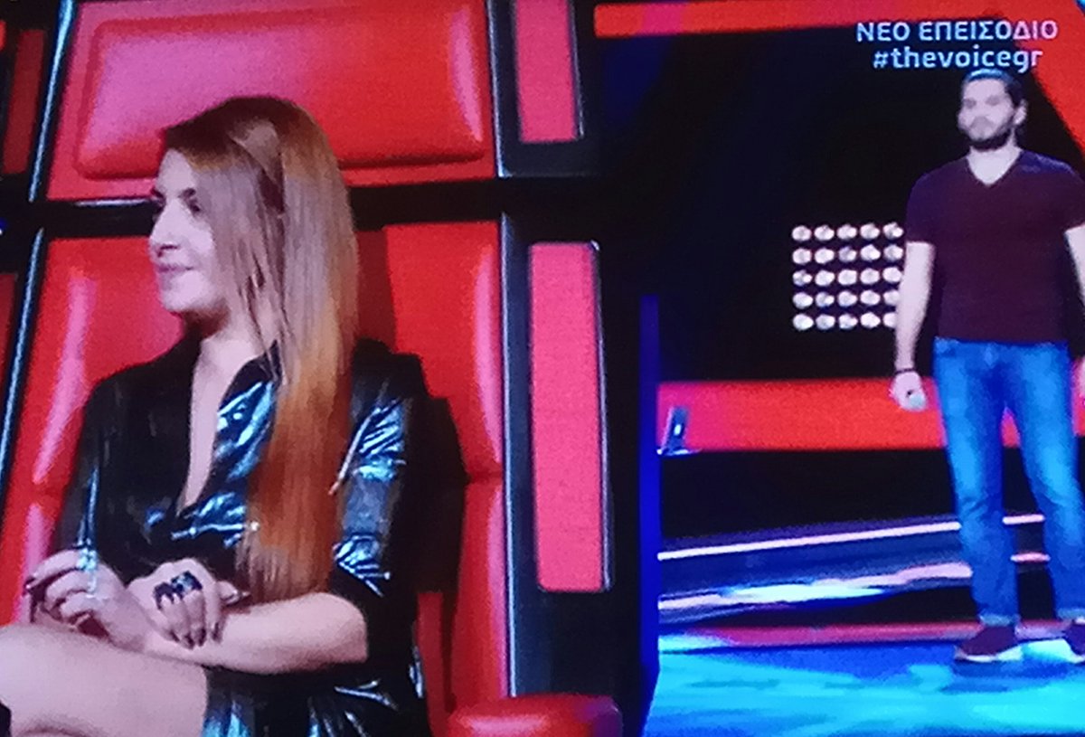 JorgeInCrete's tweet photo. Όταν ο John Snow πάει στο #thevoiceGR https://t.co/KAPU0lxiyh