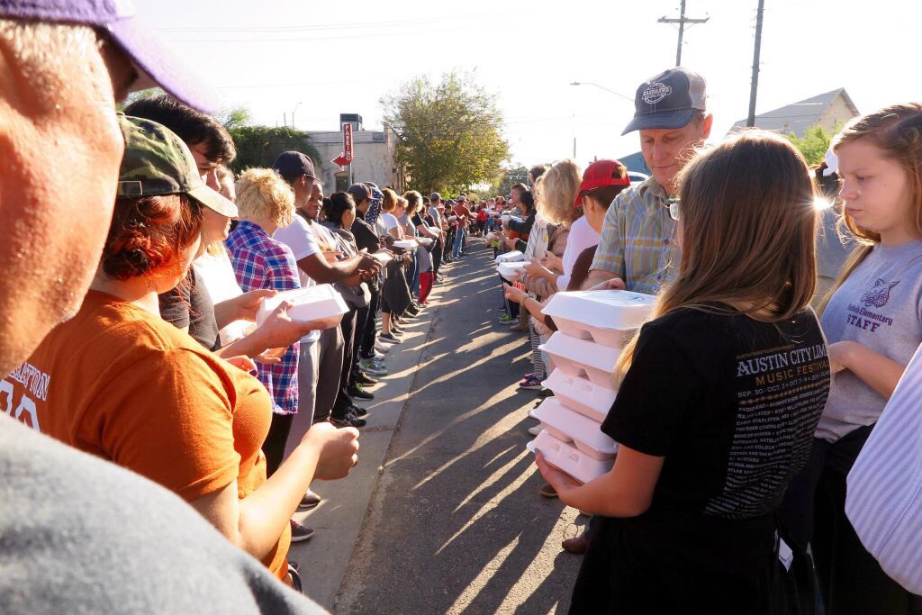 Learn how one man, his thanksgiving leftovers, and a homeless man in Austin became the catalyst for a nationwide movement known as <a href="/OperationTurkey/">Operation Turkey</a> 

txliving.com/operation-turk…