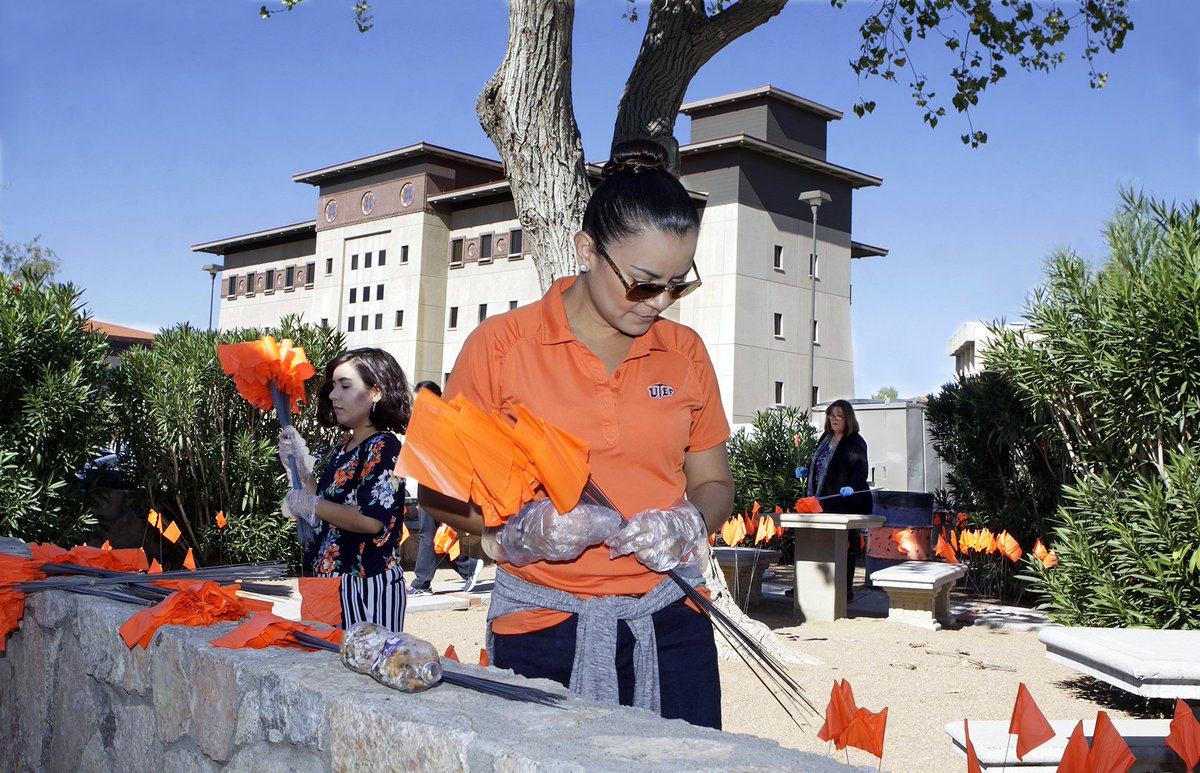 utepnews's tweet photo. Orange flags have been planted around campus where cigarette butts were found. To encourage smokers/tobacco users to kick the habit UTEP will host a Great American Smokeout Fair from 10am-1pm Nov 16 in Union Breezeway. Info https://t.co/g8UJY4A1W3 #picktoquit https://t.co/nya3TfbDp8