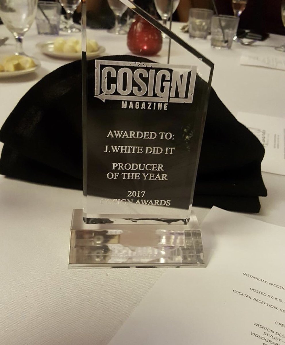 creatvecurrency's tweet photo. ICYMI: Our new client @JWhiteDidIT took home the @CosignMag award for producer of the year! Congratulations J. White! 🎉 https://t.co/4UHeeCx2t0