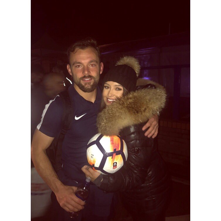 ellbarlow29's tweet photo. Match ball going Pride of Place in our living room .. SO PROUD @dannylloyd1 🙌🏽⚽️❤️ https://t.co/8DK1S4mEaM
