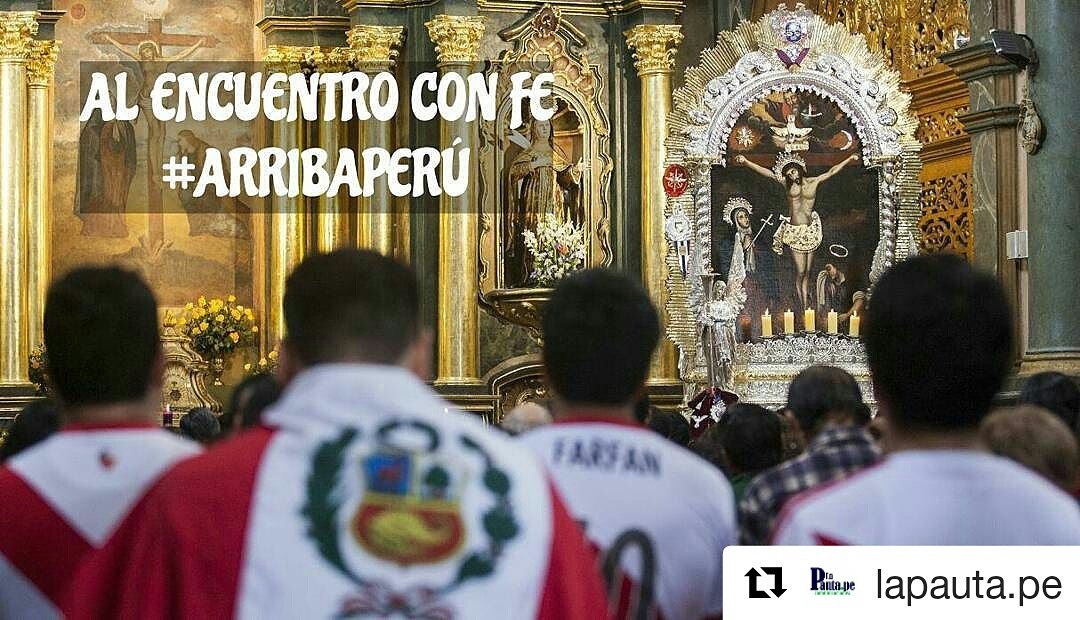 lapautape's tweet photo. ⚽ '... hagamos grande, nuestro #Perú'
🇵🇪 #Repechaje #AhoraONunca #Rusia2018 https://t.co/UQfxm6rHib
