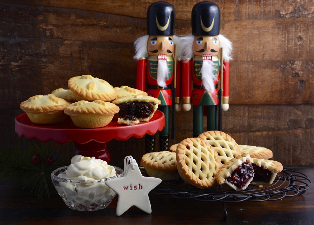 ColonyLimo's tweet photo. Billed as Texas’ Largest Holiday Shopping Wonderland, this year’s Nutcracker Market (Nov. 9-12) is themed “Rockin’ and Shoppin’.” 
https://t.co/IFDZXjg7tZ
#NutcrackerMarket #ColonyLimo #Limousin https://t.co/Z9Z3N3FRd4