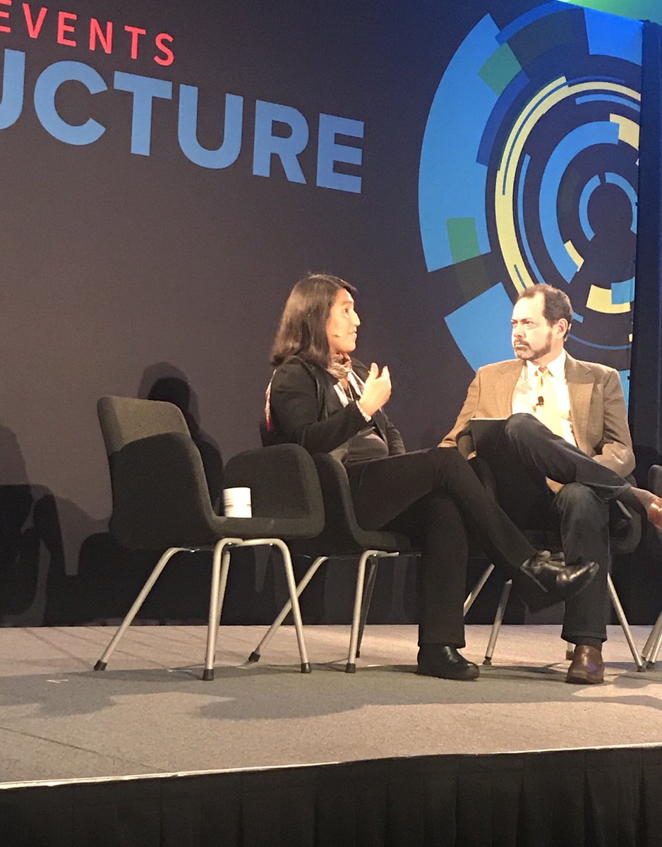 slaydenmitchell's tweet photo. Your network can participate in infrastructure as code @susiewee #NetDevOps #DevNet
#Structure2017 @CiscoDevNet https://t.co/w7mYxd6NSD https://t.co/BQRpgTK5po