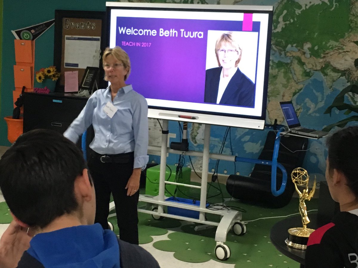 AlisonHannon's tweet photo. Is that an Emmy in our classroom? Why yes, it is!  Thanks to Beth Tuura of @CBSSports for sharing expertise with my News Crew class this morning during #OCPSTeachIn2017 https://t.co/KduhInVluH