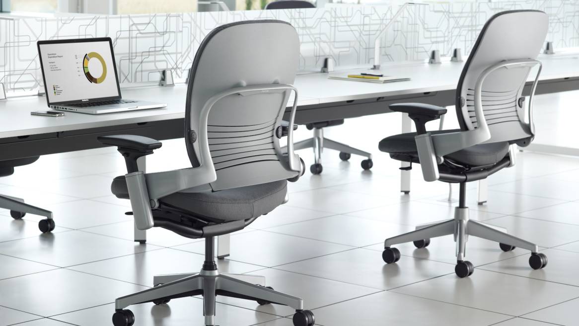 DigitalTrends's tweet photo. #DTGiveaway: Enter to win this $770 office chair from @Steelcase and @officedesigns, so you'll know at least one thing will have your back at work.  https://t.co/Ry7OYnV6t4 https://t.co/FCZPNgKdAt