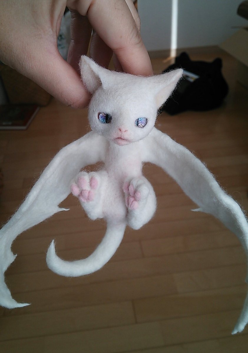 ひつじのはね もふしら８巻7 9発売 בטוויטר ワルさばっかりする困ったちゃん捕獲 メッ 羊毛フェルト 羊魂