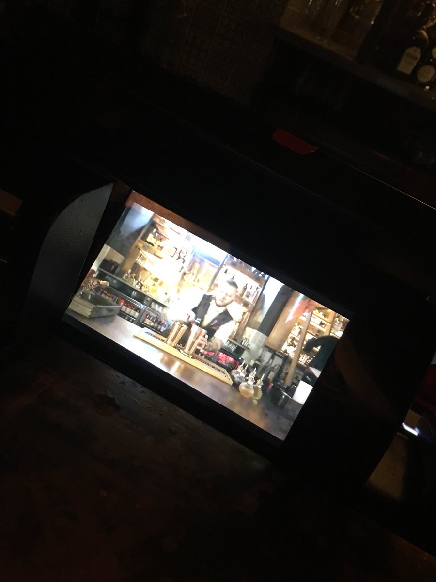 Great to see the bar using <a href="/GetYourFilmNow/">GetFilm</a> video on there tills!