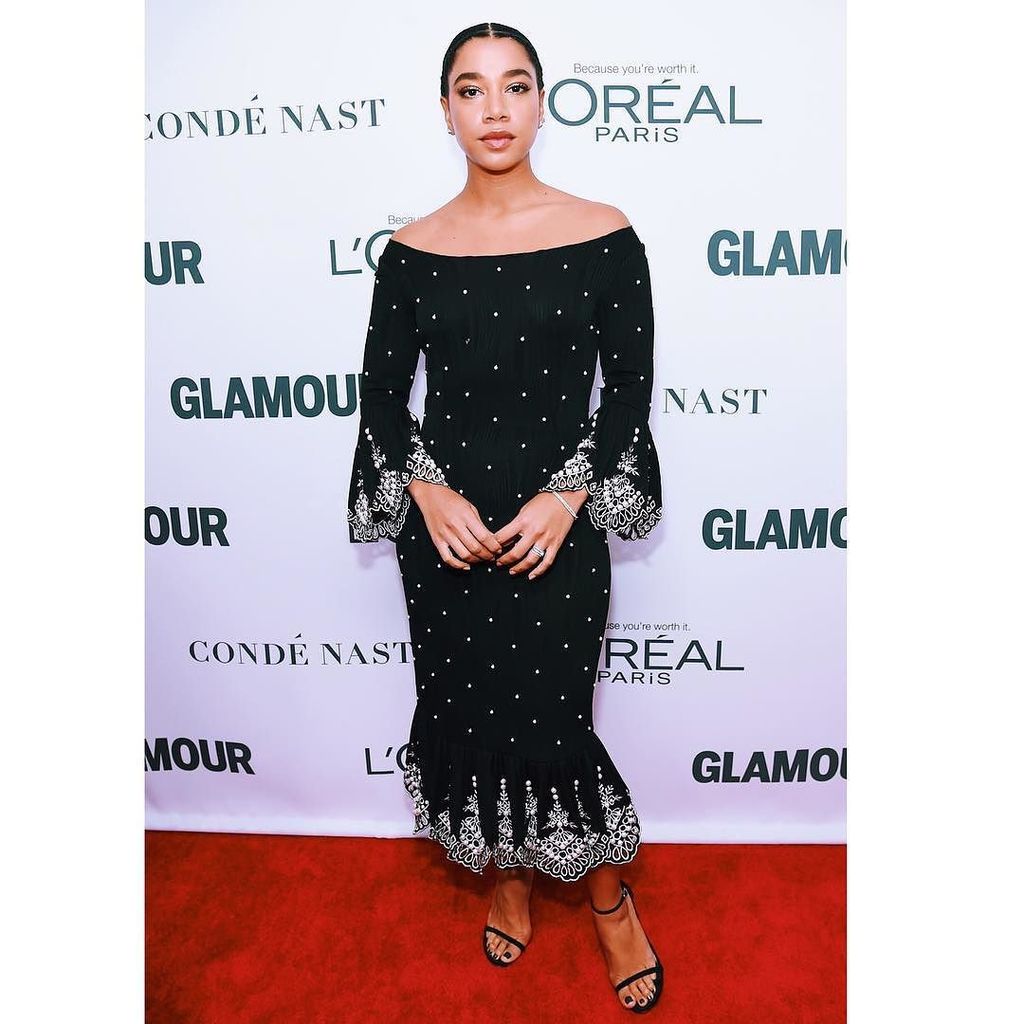 HannahBronfman's tweet photo. Décolletage out for @glamourmag #wotyawards glam by @bobscott200 & @_marcosantini1 😘😘 https://t.co/1XFR0SDUa5 https://t.co/24GtZiXTSq