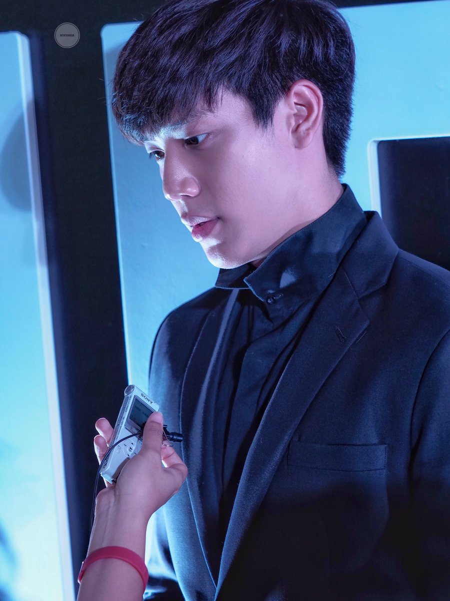 OOHO_789's tweet photo. อรุณสวัสดิ์เช้าวันทำงาน
~โมเม้นต์การสัมฯจะมีทุกครั้ง รู้สึกมีหลากอารมณ์ดี ~
#JusticeLeague
#grtsp
#เกรทสพล
#Conversationthailand
#TUSexyBoy
#EmQuartier
#15Nov2017 https://t.co/OkhGRB7o6Z