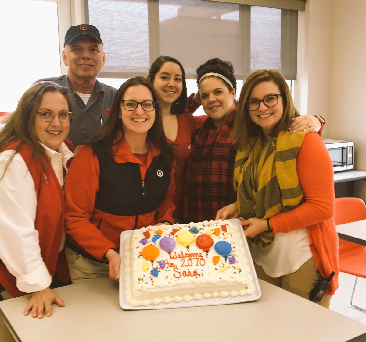 SG_TGT's tweet photo. Although I’ll miss my amazing 2086 team So excited to start another store with a great team!! Thank you for the amazjng welcome! #WorkSomewhereYouLove #2070❤️ https://t.co/1WG0Fj36vv
