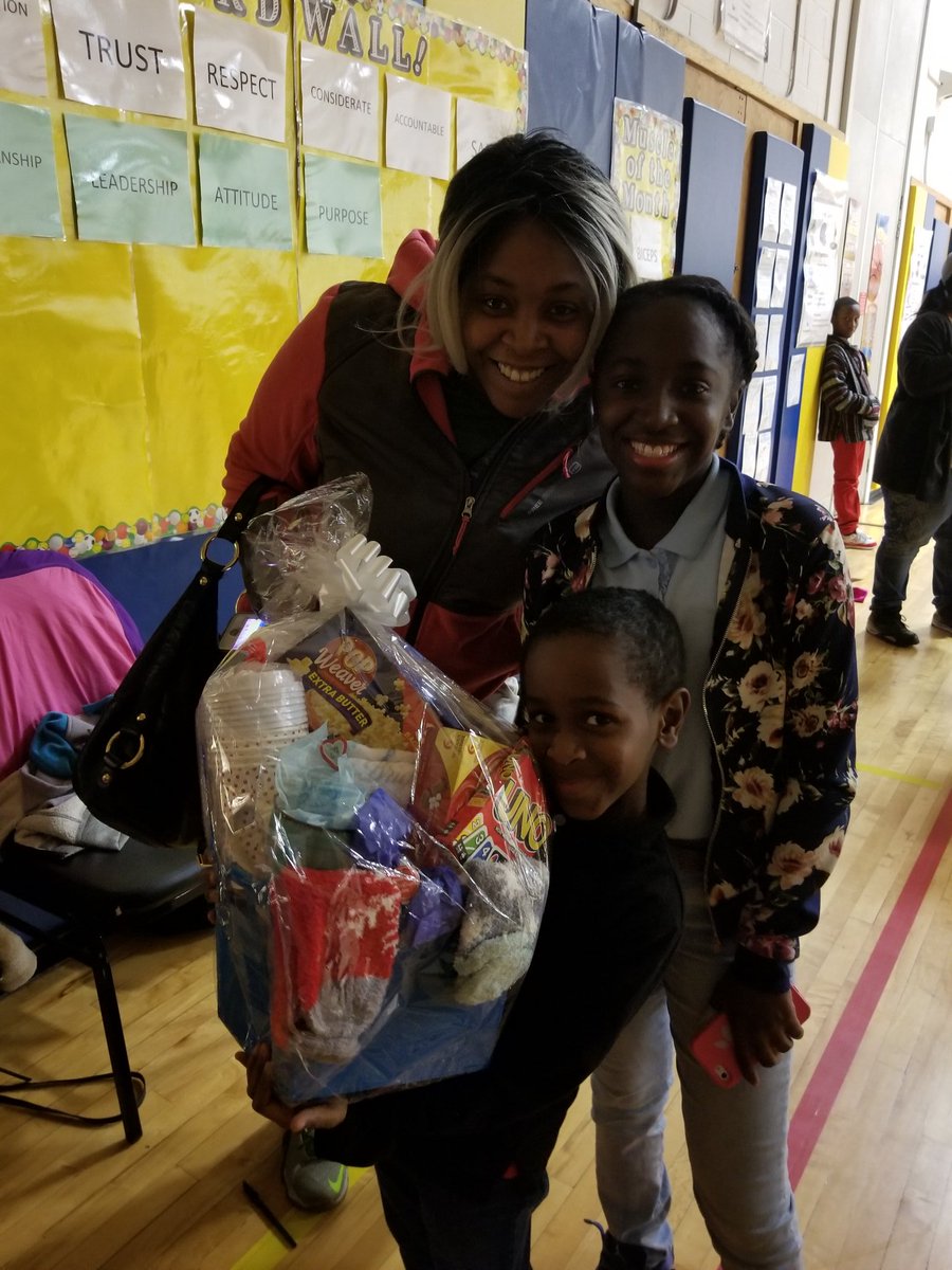 HWSmithscsd's tweet photo. Winner!!!! Family Fun basket raffle. Thank you HW Smith PTO! @SyracuseSchools #familyfunnight #HWpower https://t.co/p4z37tnS90