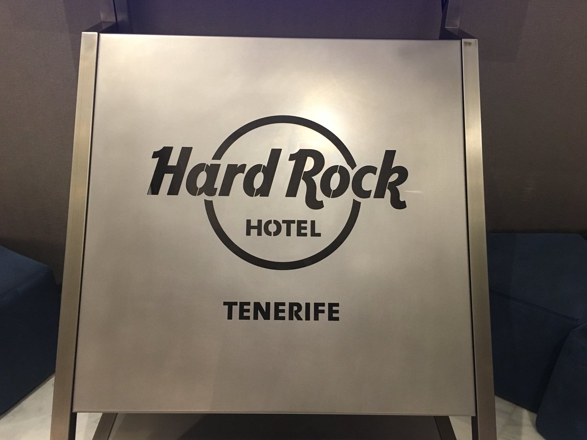 IAfukatudis's tweet photo. Today‘s opening #cookiesontour from #thomascook Austria in Tenerife @visit_tenerife by @HRHtenerife https://t.co/QbvRYMlR2n
