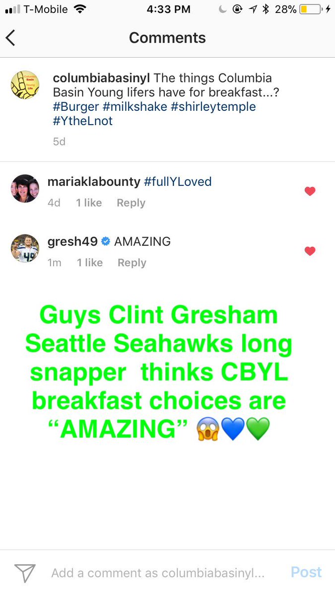 ColumbiaBasinYL's tweet photo. When a Seattle Seahawks player thinks CBYL is awesome! #CBYLRocks https://t.co/5FUJ0Z4LzL