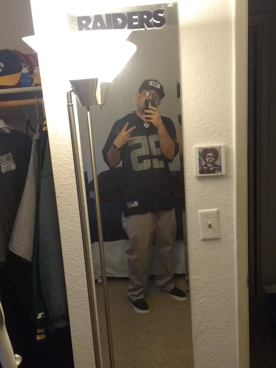 saucywhite's tweet photo. I lightweight look gangsta rn, in my silver dickies, & #CharlieGarner replica..lol https://t.co/6K0xnCjdEr