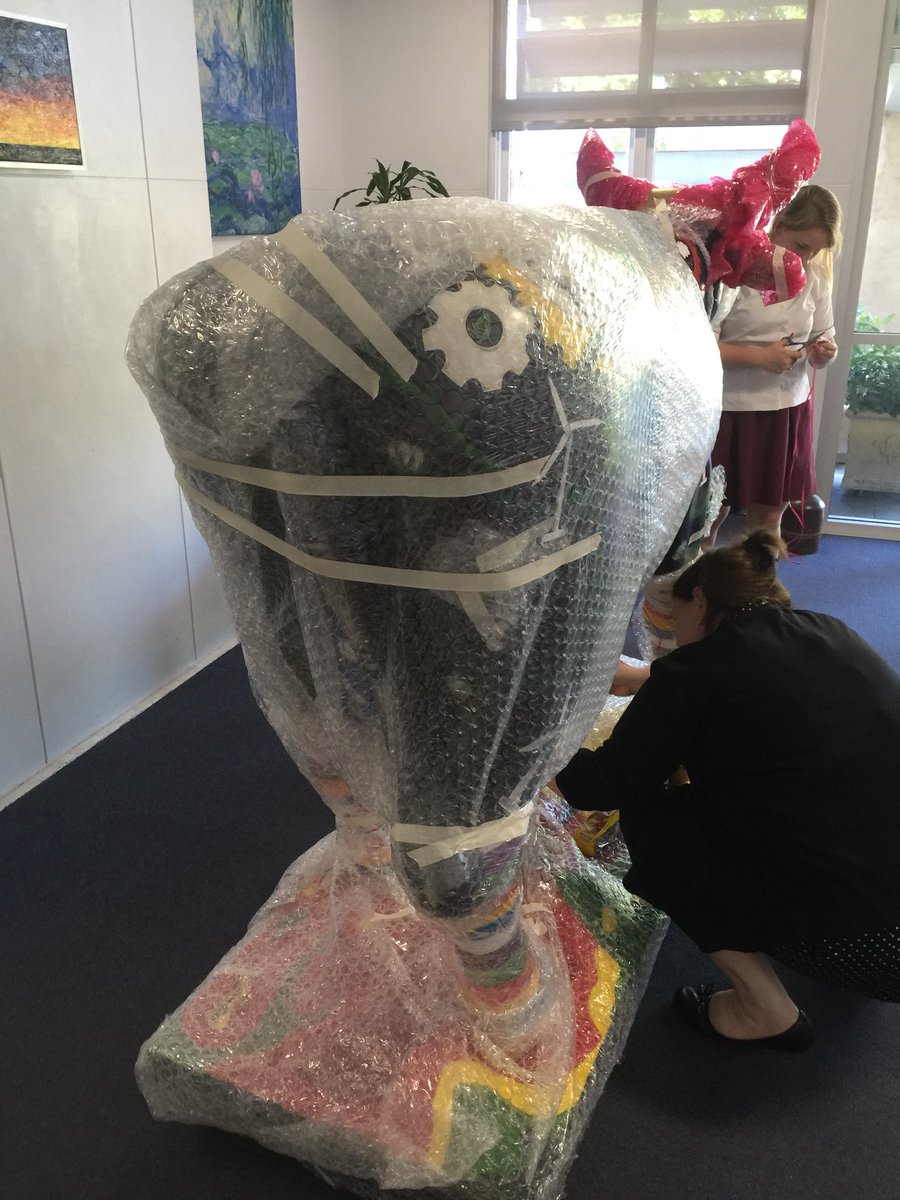bghsarchibull's tweet photo. Wrapped in plastic and cotton blankets. Cotton Belle is ready to meet new friends. https://t.co/dqWmf8QRAo