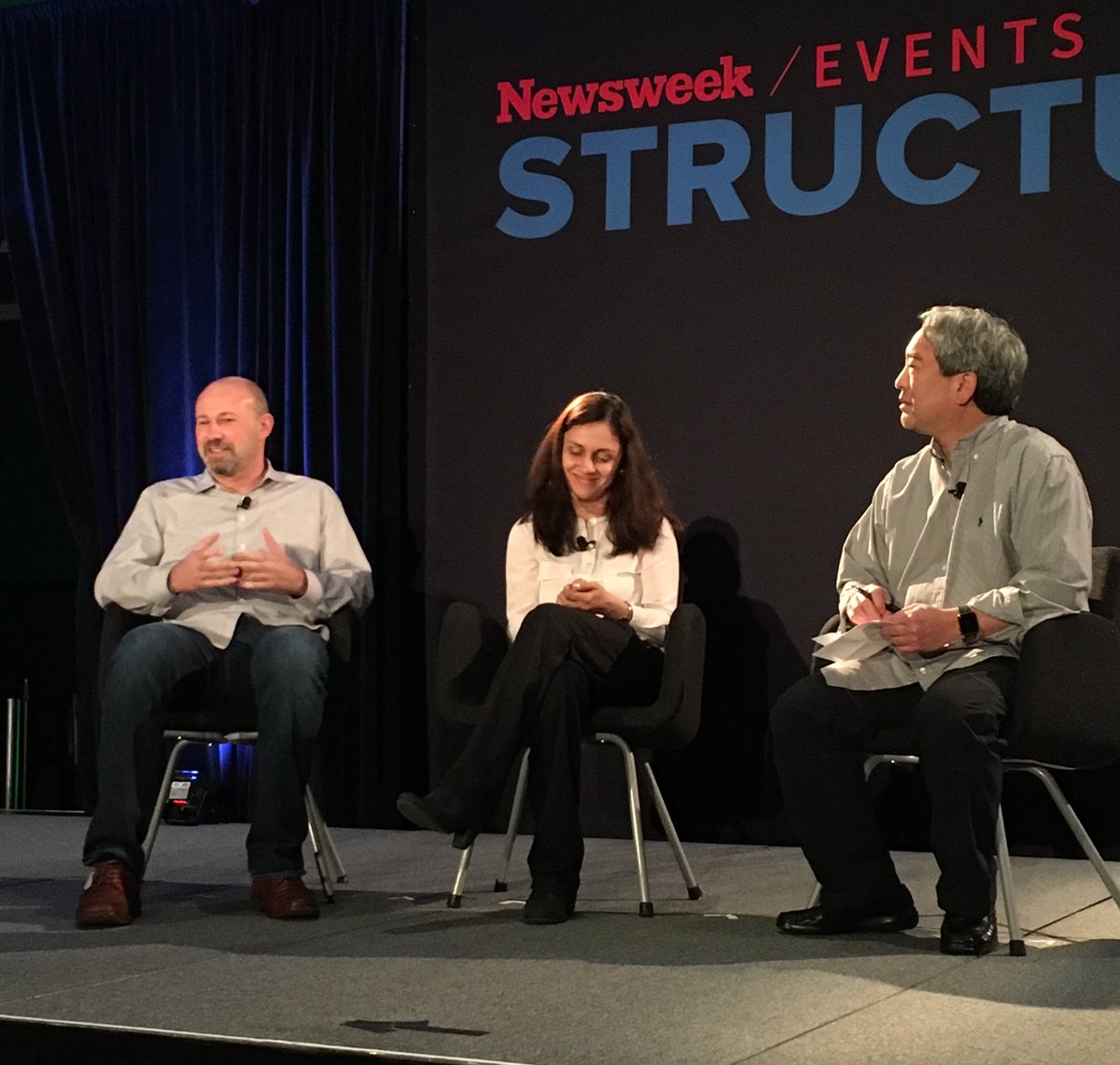 coreos's tweet photo. At #Structure2017: @mike_saparov and @madhuramaskasky discussed the portability benefits of #containers and #Kubernetes. Get a handle on some of the terminology with this glossary https://t.co/98fSyhdL3d https://t.co/HLGvx0K8Xy